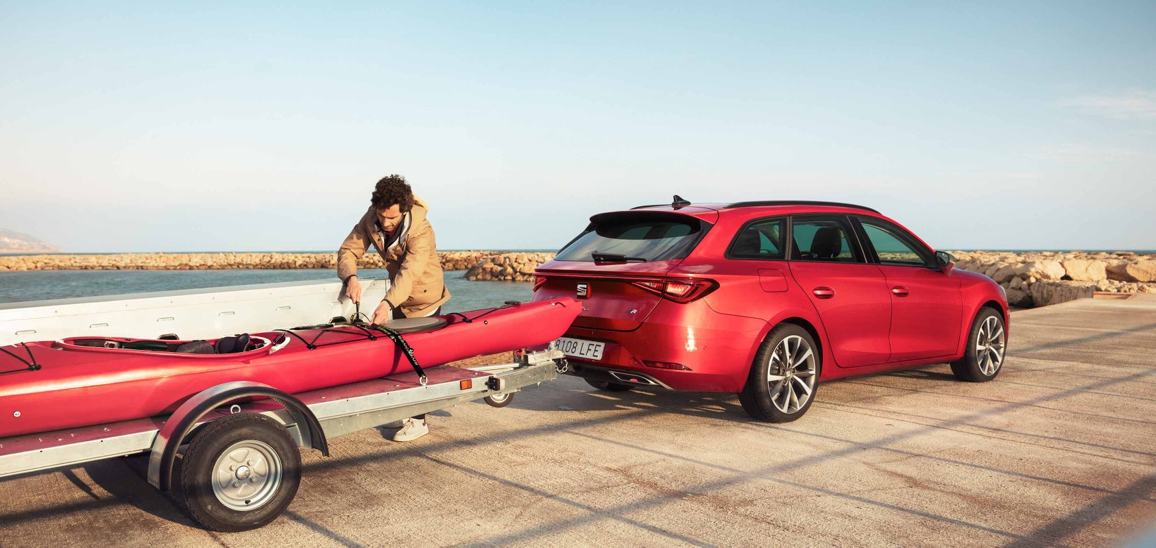 SEAT Service and Maintenance –  New SEAT Leon Sportstourer accessories