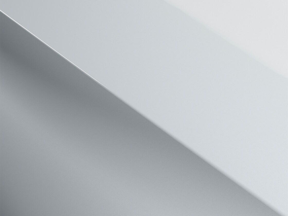 SEAT Arona in glacial white colour with metallic finish