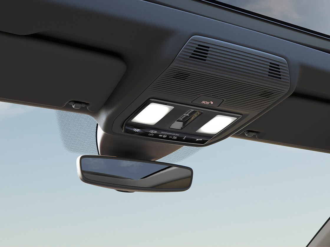 Detailed shot of SEAT Connect roof buttons in the SEAT Leon NF 5D.